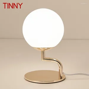 Lampade da tavolo Tinny Lampada moderna Design semplice Desta in vetro Luce Decorativo per la casa per il soggiorno camera da letto