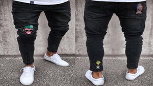 Джинсы черепа мужчины черные байкерские джинсы брюки драпированные разорванные длинные брюки с карандашными брюками одежда 9786098