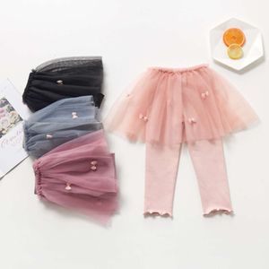 Ny Autumn Spirng Bow Girls Bottoming Leggings Dress Baby Kid Children 3-8 år spetsbomull Solid byxkjol 100-140 L2405