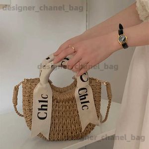 Totes Scarves Rattan Luxury Designer Willow Weaving Fashion Summer Beach Basket Cross Shopping Str Bag Wallet T240528