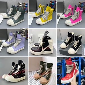Sapatos Botas de grife masculino Botas curtas Lace Casual Shoe Fashion Canvas Designer tênis de borracha Botas de tênis de borracha Treinadores de sapatos de couro preto de couro de luxo