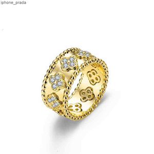 Fyra Leaf Clover Cleef Kaleidoscope for Women Gold Sier Diamond Nail Rings Rings Valentine Party Designer Jewelry