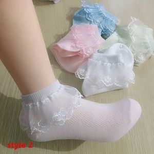Calzini per bambini Spring Summer Autunno Candy Colours in pizzo Ruffle Frilly Caving Short Socks Kids Princess Baby Girl Socks Retail One si accoppia per Kid D240528