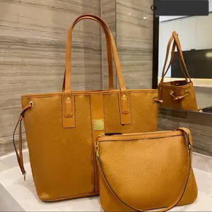 Luksusowa wysokiej jakości torebki torebki torebki torebki na ramię hobo sprzęgło luksusowy kod torebki designer skórzany crossbody torba kompozytowa portfel McMity 7a Pink