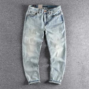 Męskie spodnie ciężkie mycie jesienią, aby zrobić zużyte Bai Qian Blue dżinsy Mężczyźni Slim Małe proste Joker Młodzieżowe spodnie Tide J240527