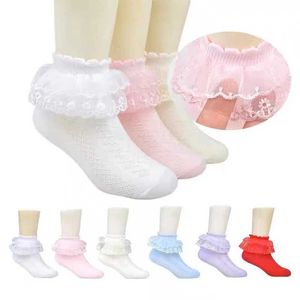 Kinder Socken Kinder tanzen Socken Nicht-Schlupf-Sommer-Baumwollkinder Kurzsocken atmungsaktives dünnes Mesh weiße Rüschenrüschmädchen Prinzessin Socken 1-15y D240528