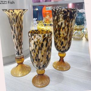 Vasen fackelte gestrichene Textur Goblet Vase Glass Blumentöpfe Schreibtisch Dekoration Blumen Arrangement Blumenraum Ästhetisches Dekor