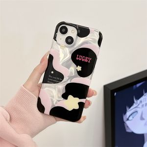 En nisch 3D söt ko och valp som är lämplig för iPhone 15 Promax
