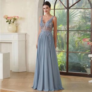 Nuovi abiti da sera senza schienale sexy 2024 Dark Navy Chiffon Appliques una linea Sheer V Neck Long Party Prom Gowns CPS3038