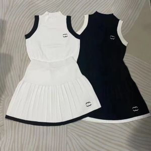 Designerska sukienka dla kobiet Zestaw dziewcząt Zestaw 2 Geometryczna kamizelka bez rękawów i spódnica z litego koloru Produkty