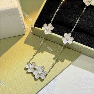 High luxury brand jewelry designedVan Necklace for lovers S925 Silver Clover Full Diamond with Flowers Light Luxury Sparkling UQDK