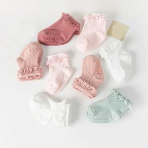 Barnstrumpor 4Pair/Lot New Baby Childrens Non-Slip Autumn Winter Cotton Socks Solid Color Baby Foot Socks D240528