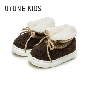Sneakers Boots UTUNE Kids 2022 Nowe zimowe buty dla niemowląt ciepłe pluszowe gumowe podeszwa maluch dzieci trampki niemowlęcia mody małych chłopców Buty dla dziewcząt Q240527