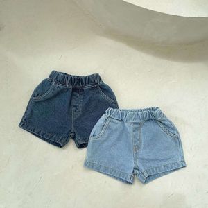 Sommarkläder solida denim byxor raka flickor shorts pojkar byxor barn jeans l2405