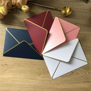 25x 250g Pearl Paper Enuptes White Black Gold Navy Blue Pink Emerald Green för 5x7 Bröllopsinbjudningskort Presentfolie Vykort