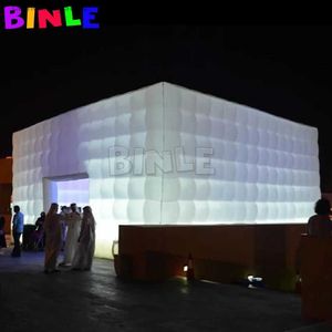 Torda de brinquedo Jardim ao ar livre de 10m gigante de cubo inflável branco com luzes LED LIVRES AR AR AR LARQUEE 2 PORTRAÇÃO PARA EVENTOS PARTILHOWEDDING Q240528