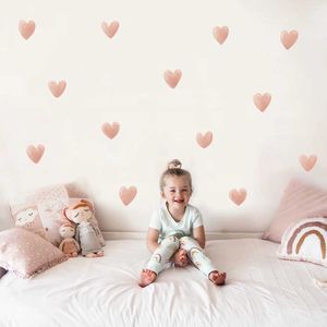 Decoração de parede desenho animado Coração rosa Berçário adesivos de parede de meninas decoração de quarto removível Decalques de parede de vinil DIY Impressão Interior decoração Decoração D240528