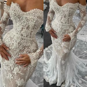 Luksusowe koronkowe sukienki ślubne syrenki Perły suknie ślubne aplikacje Postrzegaj przez niestandardowe Illusion Sweet Train Bride Vestido de novia