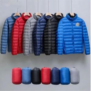 2024 Mens designer Light down jacket winter jacket M puffer short glossy down jacket Hooded couple's stylish and versatile bread suit solid color coats for men