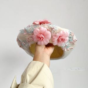 Ins vinter unika designer basker för kvinnor lyxiga blomma målare hatt kvinnlig gorros invierno mujer boina 240528