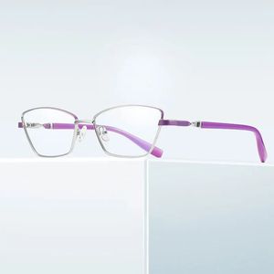 Fashion Women Eyeglasses Frame for Female Stylish Eyewear Full Rim Cat Eye Shape Alloy Front Rim Plastic Temple Arms Glasses 240528