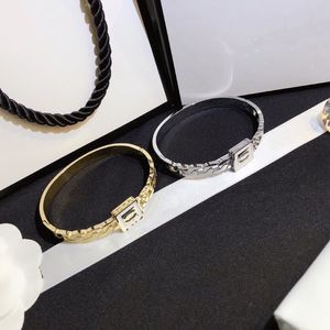 Fashion Style Bracelets Women Gold Bangle Luxury Designer Jewelry Crystal 18K Gold Plated 925 Silver Plated Stainless steel Wedding Lux 273I