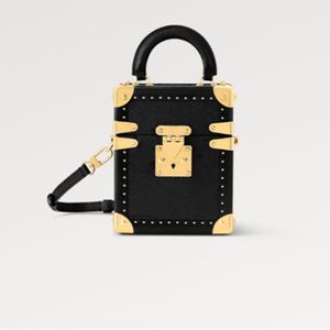 Explosion new Women's Camera Box M11131 S-lock closure 1 top handle Black vertical shape Hardsided compact spacious multiple carry perfectly Golden hardware fashion