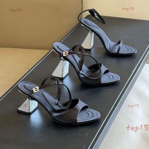 Luxury Designer Dress Shoes Women Transparent Strap Breathable Heels Top Quality Summer Heels Peep-toe Leather Dress Shoes Black Evening Shoes With Box