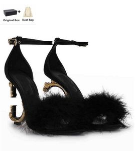 새로운 럭셔리 브랜드 여성 특허 가죽 샌들 신발 팝 힐 금도금 탄소 누드 블랙 레드 펌프 레이디 검투사 샌들 리아 박스 EU35-43