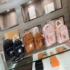 2021 coreano m punk backpack homens e mulheres bolsas escolares viajam 268q