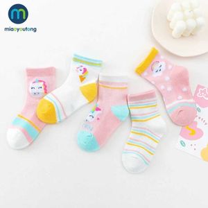 Barnstrumpor 5 par/mycket andningsbara pojke strumpor Summer Mesh Thin Baby Socks For Girls Cotton Socks For Children Barn Miaoyoutong D240528