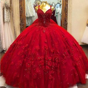 2021 Ny vintage röd quinceanera klänningar älskling spetsar applikationer blommor kristallpärlor plus storlek puffy bollklänning party prom kväll g 299s