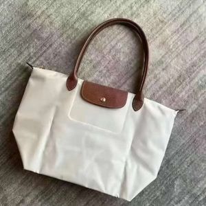 Mode Casual Recond Bag Hochwertige Nylon -Tasche große Kapazität Klassische Handtasche Klapperde Designer -Taschen