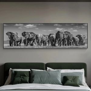 大規模なアフリカンゾウの群れキャンバス絵画野生動物のポスター