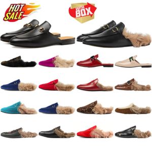 Designer Princetown tofflor Mules Velvet spetsläder reedition debossed 100% kamel sandaler glider kvinnor duk ljusrosa äkta loafers metall tiger svart webb