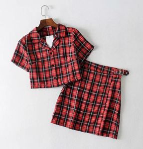 Plaid Tracksuit Women 2 Duas peças Conjunto casual 2019 Camisetas curtas mini -saia combinando conjuntos de roupas new8776681