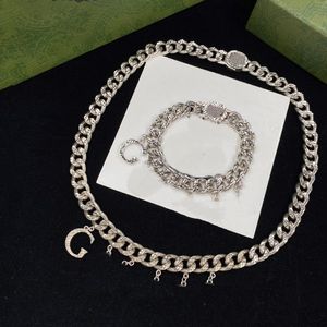 Letter Designer Halsbandskedja Choker för unisex -armband Guldkedja Supply Rostfritt Steel Charm Armband 317V