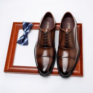 أحذية الأعمال للرجال أوكسفورد أحذية الرجال الأصلية أحذية جلدية رسمية من الجلد المرتفع أحذية جلدية على الطراز البريطاني