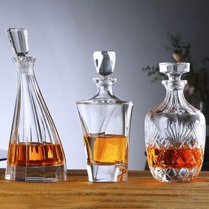Luxury Whiskey Decanter Whiskey Bottle Crystal Glass Wine Beer Containers Glass Bottle Glass Cup Home Bar Tools Decoration
