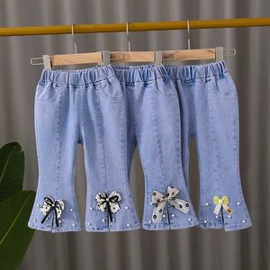 Trousers 2-6 years fashionable childrens jeans Spring and autumn toddler baby girl casual pants Childrens casual style jeans Trousers Y240527