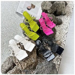 سيدات Sandals 2024 Summer Square Toe Clip-Toe High High Cheels أحذية للنساء حزام مشبك أنيقة أنثى أنثى B98 Heel Ladie Shoe