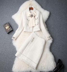 Europejskie i amerykańskie kobiety 039S 2018 Zimowe odzież Nowe Bowknot Long Rleeve Płaszcz Mody Spirt Tweed Suit4453896