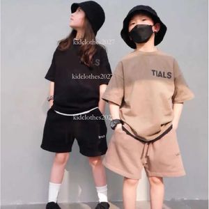 Barnkläder set sommarbrev tryckt träning Barnens sportssport pojke flickor kort tvådelar kostym pojkar casual kostymer 6 färger
