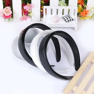 20pcs/lot 25mm Arc Surface Plastic Hairband with Teeth Lady DIY Craft Headband Resin Hair Hoop Hair Accessories Headwear 240528