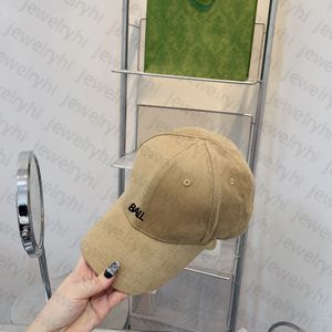 Caps de bola de verão Designer Hat de rua Moda Baseball Cap for Man Mulher 13 cor de alta qualidade 155m