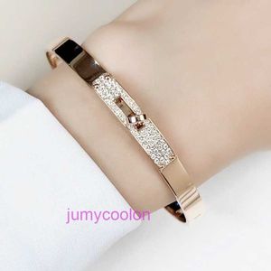 10A Hrms Delicate Luxury Bangle Designer Inliad Diamond Fashion Unisex Bracelet Gold High Version Kelly Pig Nose Half Diamond Bracelet for Women 18k Rose