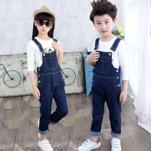 New Kids Denim Overalls for Teenagers Spring Jeans Dungarees Girls Pocket Jumpsuit Children Boys Pants For Age 5 7 9 11 13 Years L2405