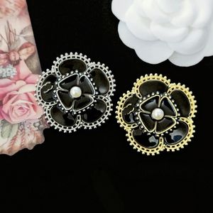 Luxury 18k Gold-plated 925 Silver Plated Brooch With Exquisite Camellia Flower Shaped Design High-quality Brooch Charm Cute Girl Fashion Brooch Box Birthday Party