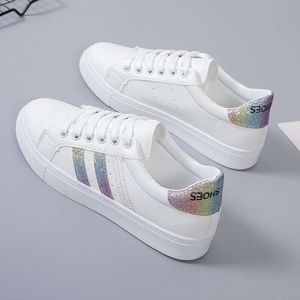 Spring Autumn New Anti-Slip Casual Shallow White Women Flat Bottom One-Legged Versatile Sports Leather Student Board Shoes