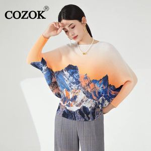 Camas femininas Cozok Pleedable Modyable Mulher Women Round Batwing Sleeve Top T-shirt de estilo casual solto 2024 WT957